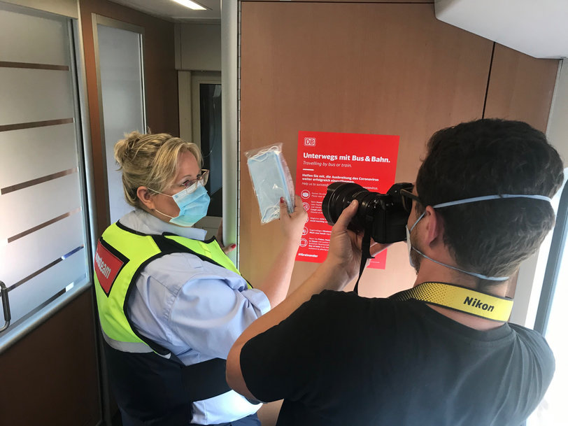 Deutsche Bahn verstärkt Prävention und Kontrollen zur Einhaltung der Maskenpflicht in Zügen